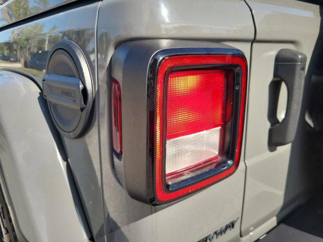 used 2021 Jeep Wrangler Unlimited car, priced at $27,733