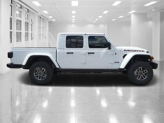 new 2024 Jeep Gladiator car, priced at $52,576