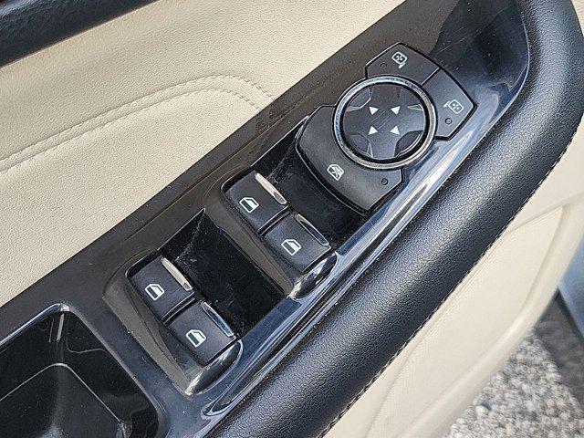 used 2019 Ford Edge car, priced at $15,508