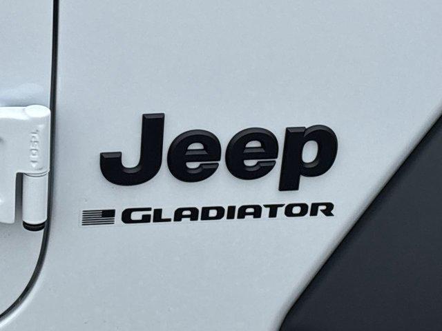 new 2025 Jeep Gladiator car, priced at $37,344