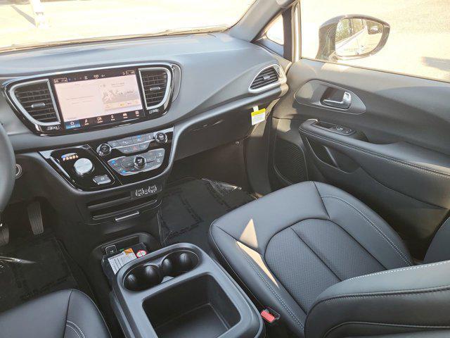 new 2025 Chrysler Voyager car, priced at $40,113