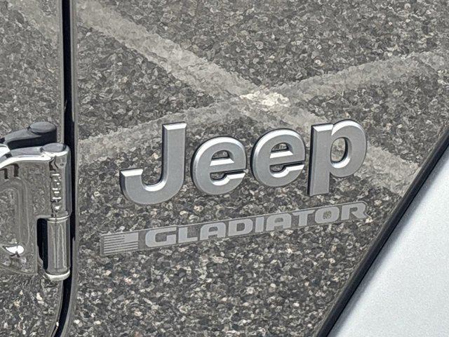 new 2025 Jeep Gladiator car, priced at $38,989