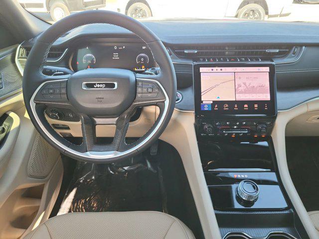 new 2025 Jeep Grand Cherokee car, priced at $44,835