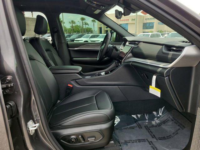 new 2025 Jeep Grand Cherokee L car, priced at $46,724