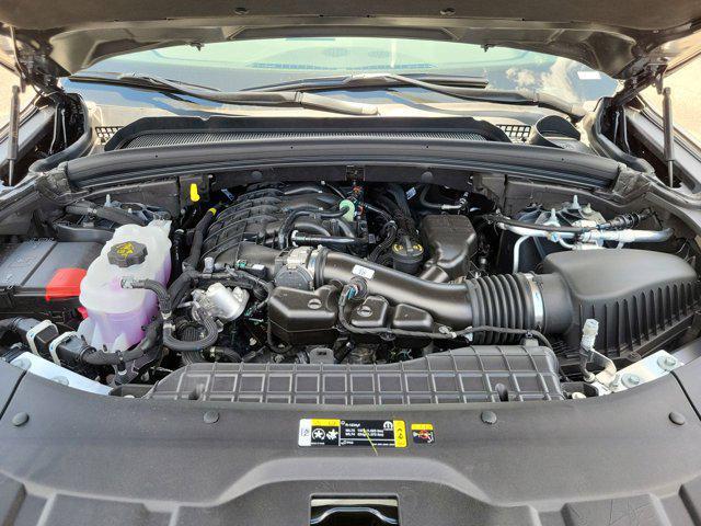 new 2025 Jeep Grand Cherokee car, priced at $40,678