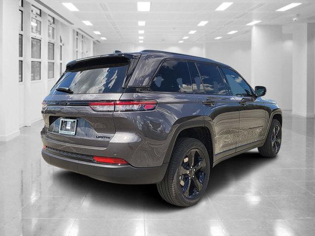 new 2025 Jeep Grand Cherokee car, priced at $40,678