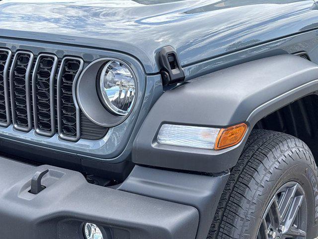new 2025 Jeep Wrangler car, priced at $43,746