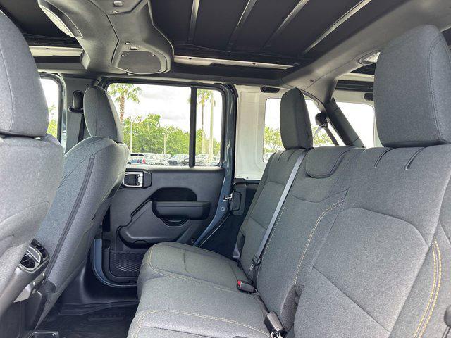 new 2025 Jeep Wrangler car, priced at $43,746