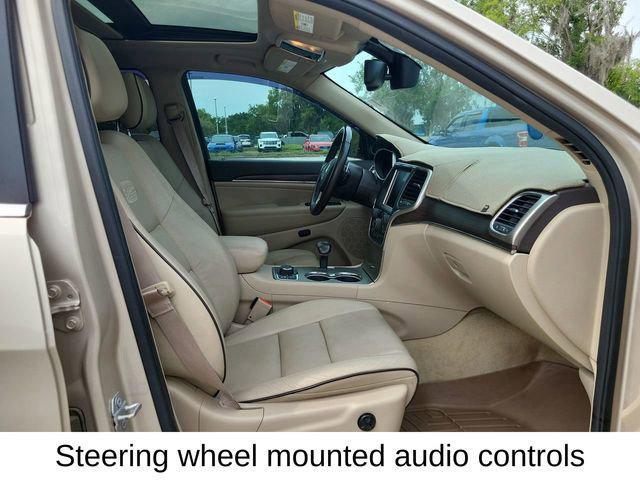 used 2015 Jeep Grand Cherokee car, priced at $14,504