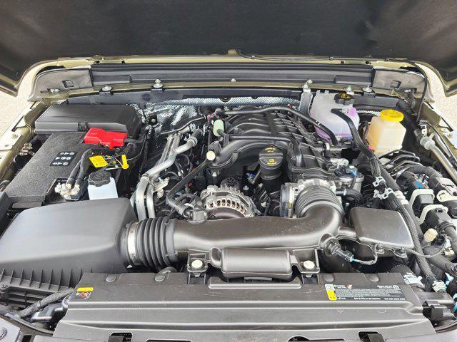 new 2025 Jeep Gladiator car, priced at $49,460