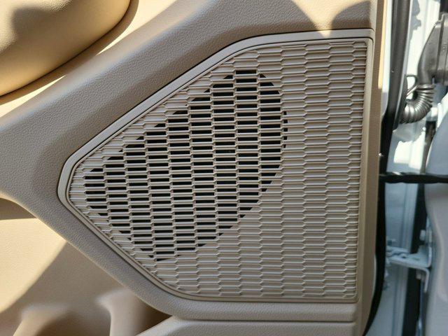 new 2025 Jeep Grand Cherokee car, priced at $42,548