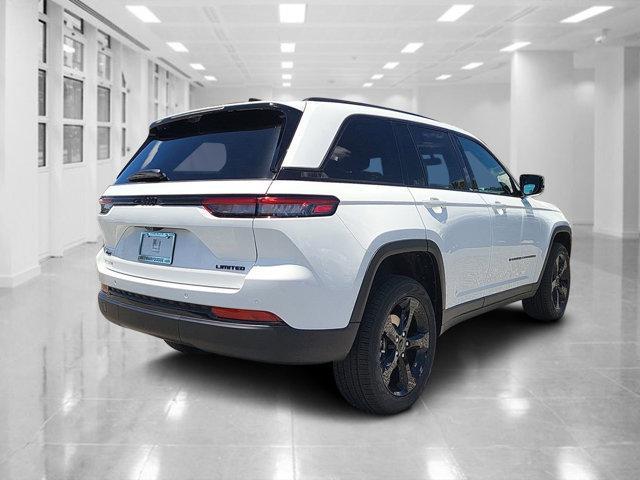 new 2024 Jeep Grand Cherokee car, priced at $44,959