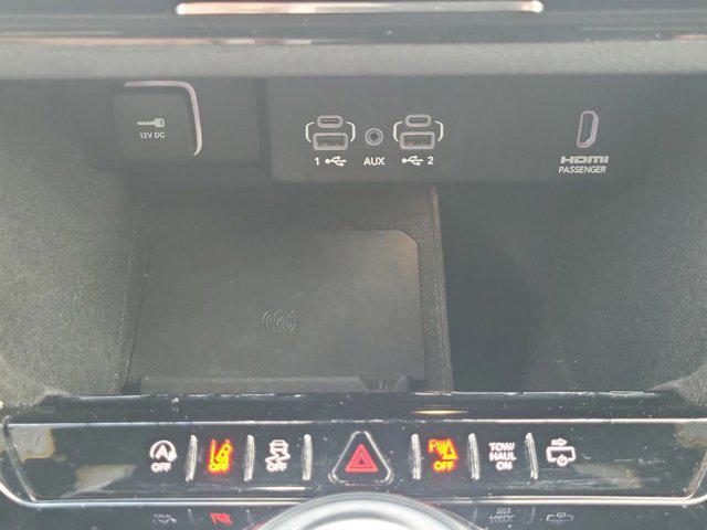 used 2022 Jeep Wagoneer car, priced at $34,924