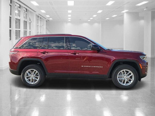 new 2025 Jeep Grand Cherokee car, priced at $34,134