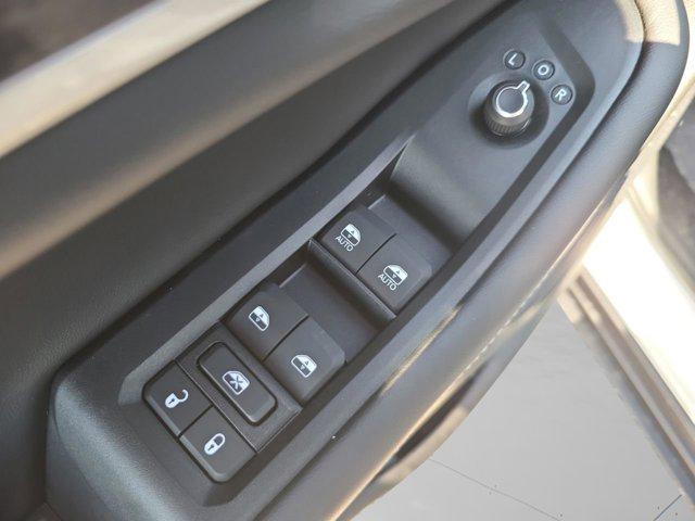 new 2025 Jeep Grand Cherokee car, priced at $39,698