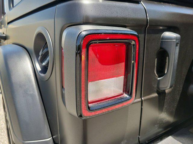 used 2021 Jeep Wrangler Unlimited car, priced at $28,948