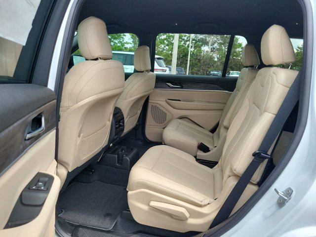 new 2025 Jeep Grand Cherokee L car, priced at $41,386