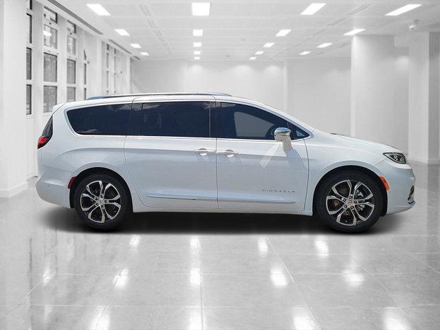 new 2024 Chrysler Pacifica car, priced at $47,953