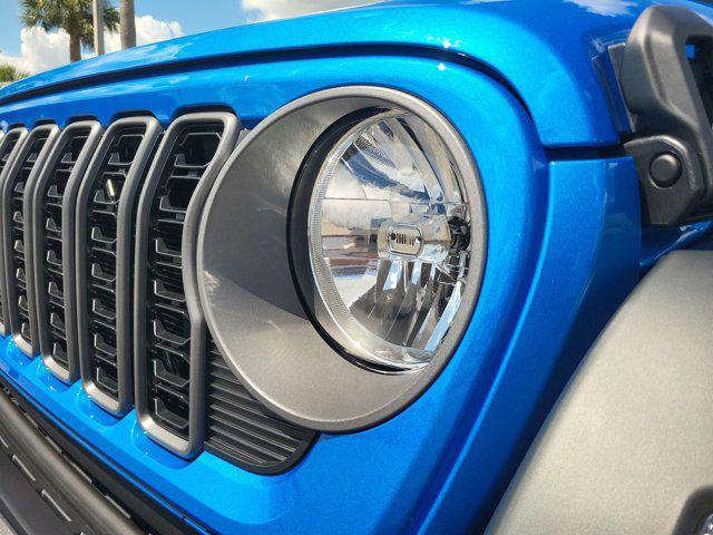 new 2025 Jeep Wrangler car, priced at $41,348