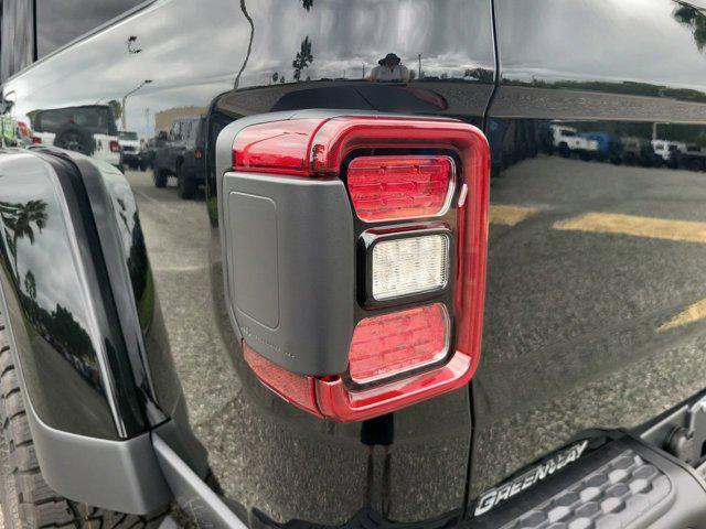 new 2025 Jeep Gladiator car, priced at $50,860