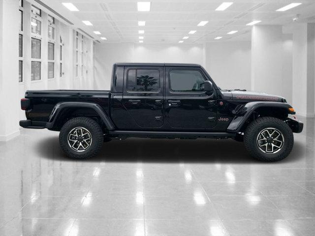 new 2025 Jeep Gladiator car, priced at $50,860
