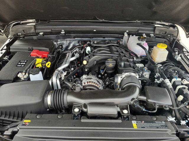 new 2025 Jeep Gladiator car, priced at $50,860