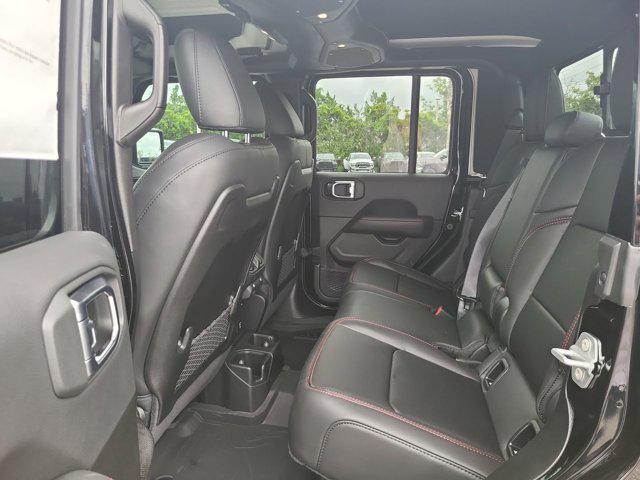 new 2025 Jeep Gladiator car, priced at $50,860
