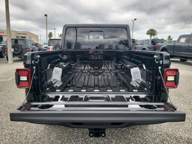 new 2025 Jeep Gladiator car, priced at $50,860