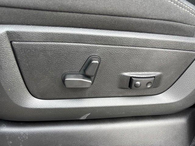 new 2025 Ram 2500 car, priced at $67,630