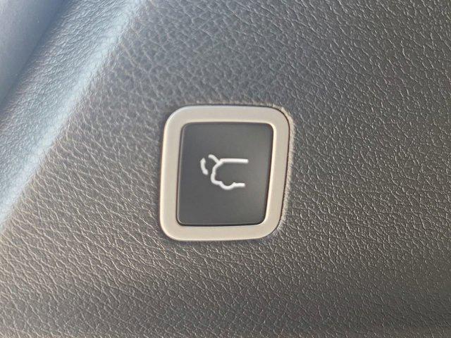 new 2026 Chrysler Pacifica car, priced at $48,158