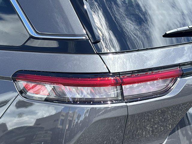 new 2025 Jeep Grand Cherokee car, priced at $39,111