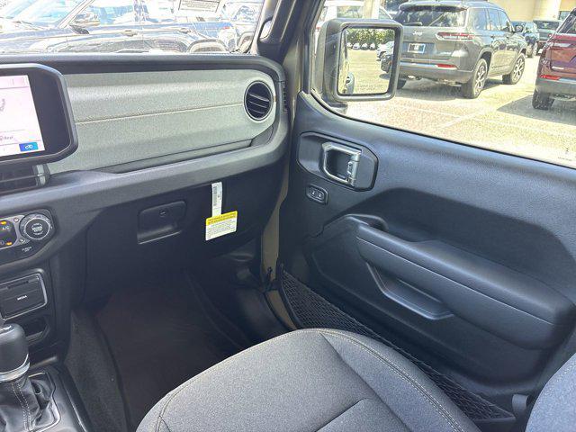 new 2025 Jeep Wrangler car, priced at $39,451