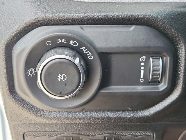 new 2025 Jeep Wrangler car, priced at $36,854