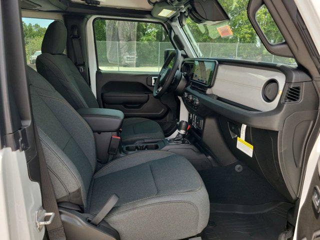 new 2025 Jeep Wrangler car, priced at $36,854