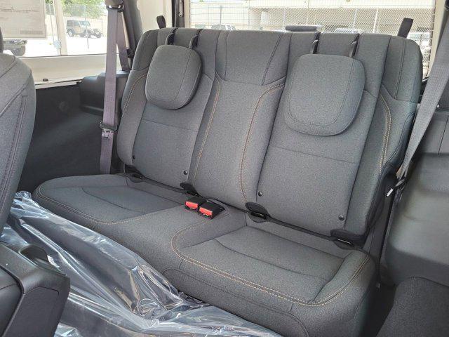 new 2025 Jeep Wrangler car, priced at $36,854