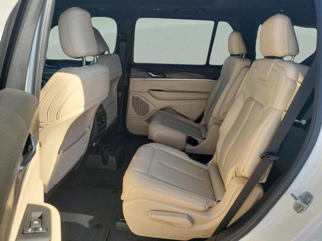 new 2025 Jeep Grand Cherokee L car, priced at $39,249