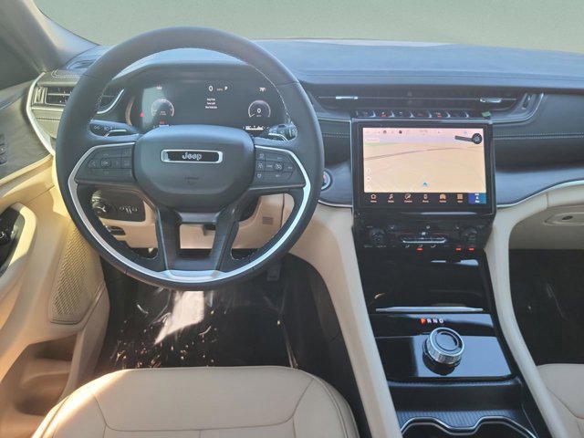 new 2025 Jeep Grand Cherokee L car, priced at $39,249