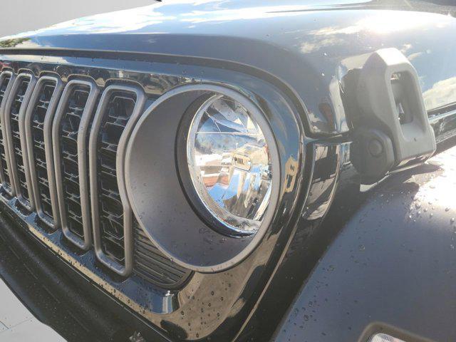 new 2026 Jeep Wrangler car, priced at $38,078