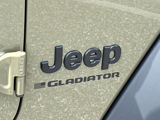 new 2025 Jeep Gladiator car, priced at $38,989