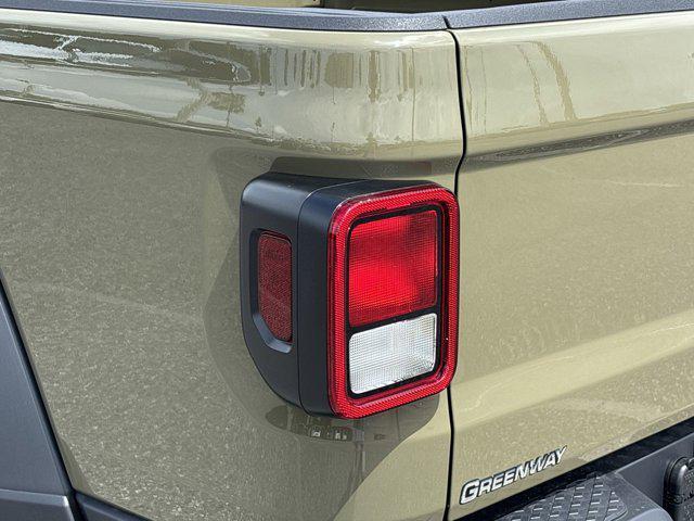new 2025 Jeep Gladiator car, priced at $38,989