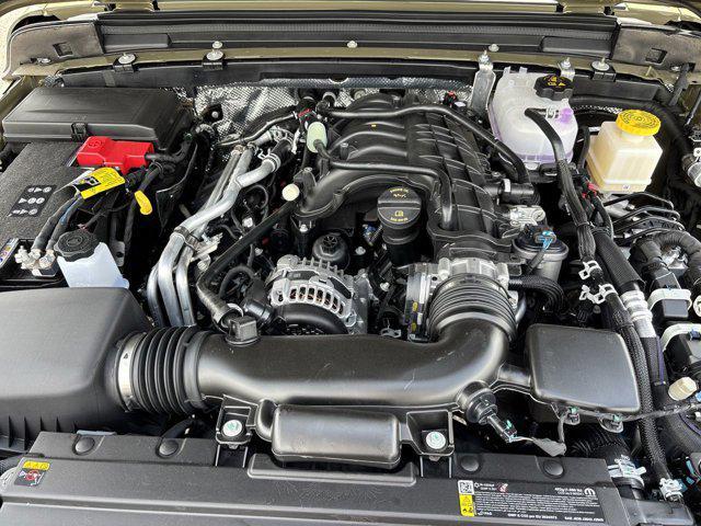 new 2025 Jeep Gladiator car, priced at $38,989