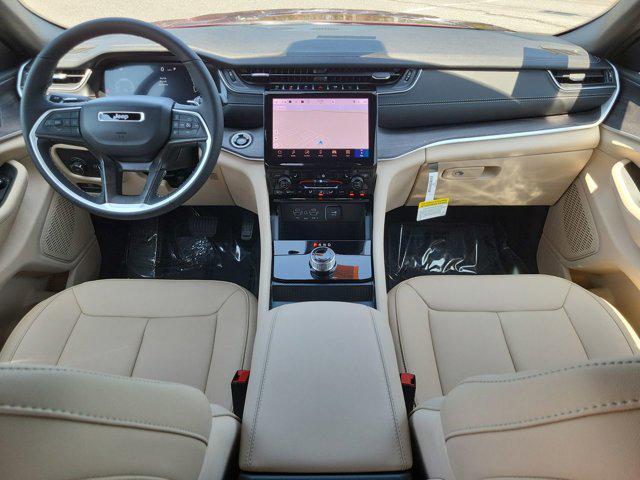 new 2025 Jeep Grand Cherokee car, priced at $38,822