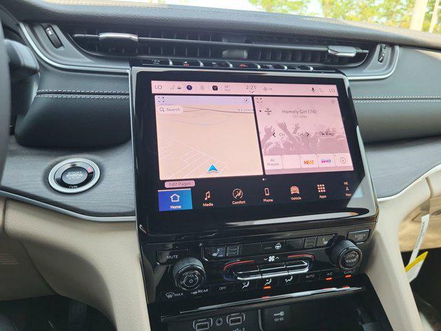 new 2025 Jeep Grand Cherokee car, priced at $38,822