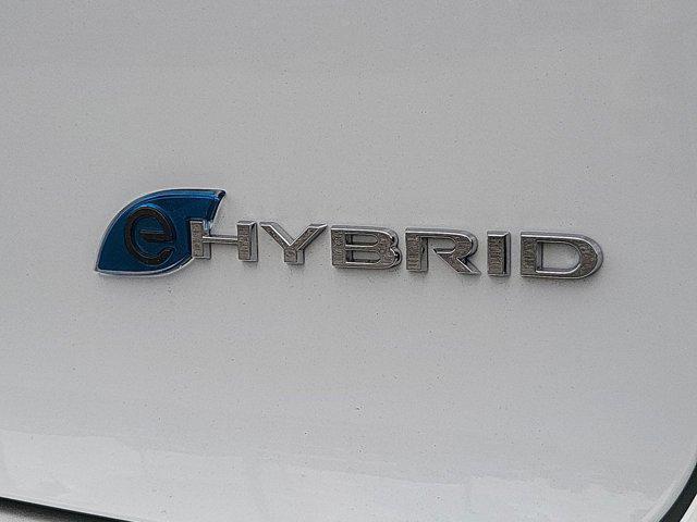 new 2025 Chrysler Pacifica Hybrid car, priced at $38,101