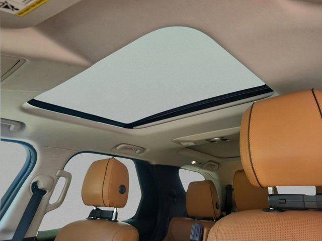 used 2019 Land Rover Discovery car, priced at $19,910