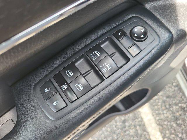used 2016 Jeep Grand Cherokee car, priced at $14,698
