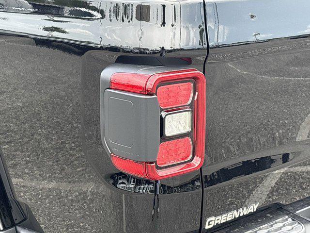new 2025 Jeep Gladiator car, priced at $48,237
