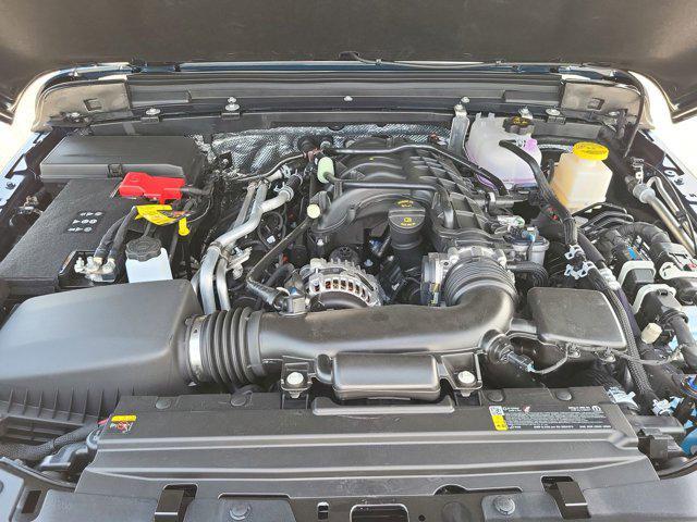new 2025 Jeep Gladiator car, priced at $39,656