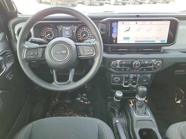 new 2025 Jeep Gladiator car, priced at $39,656