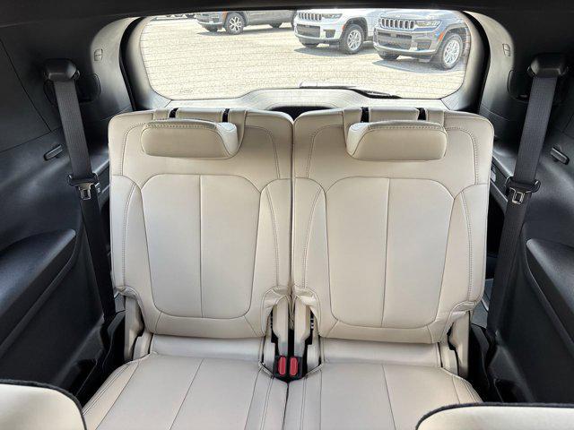 new 2025 Jeep Grand Cherokee L car, priced at $36,900
